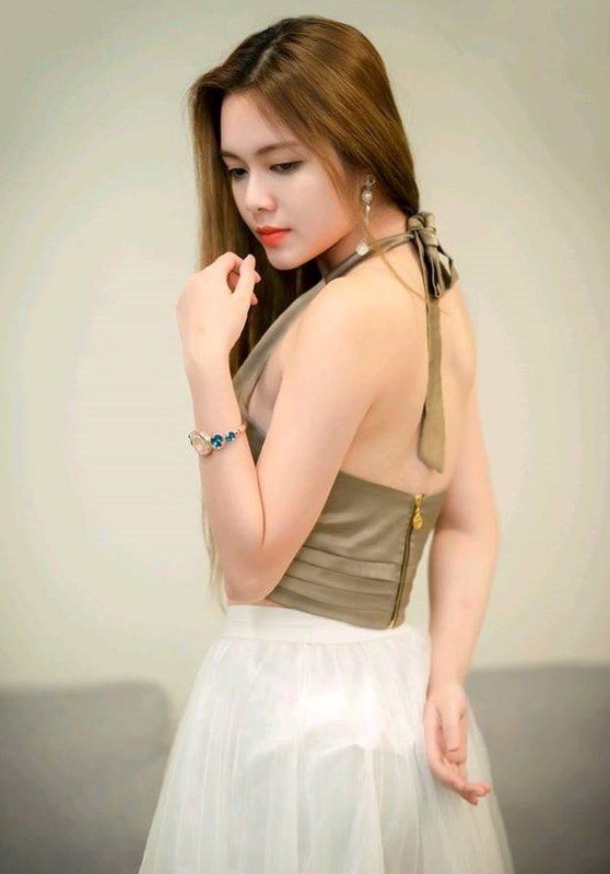 Dan hot girl duoc chu y khi xuat hien trong phim 