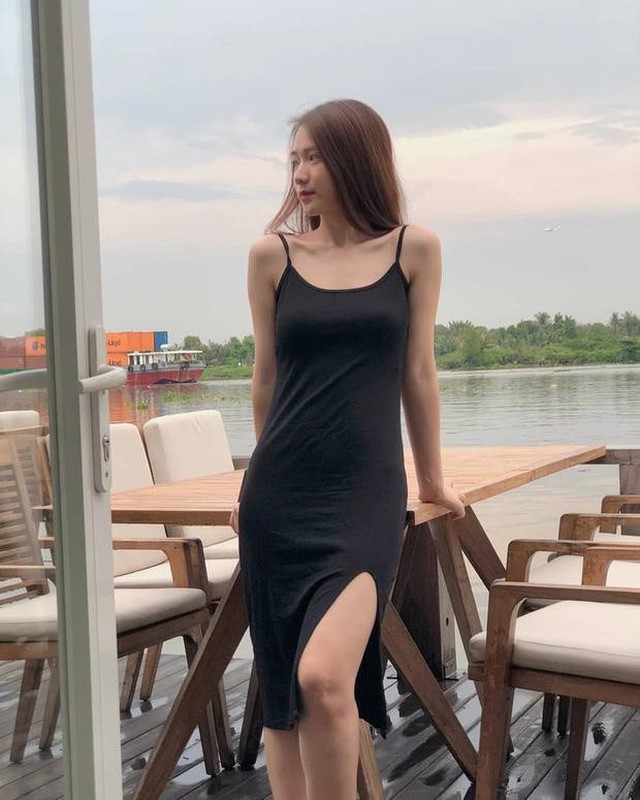 A hau 2 Tuong San va cac hot girl xuat than tu truong Phan Dinh Phung-Hinh-6
