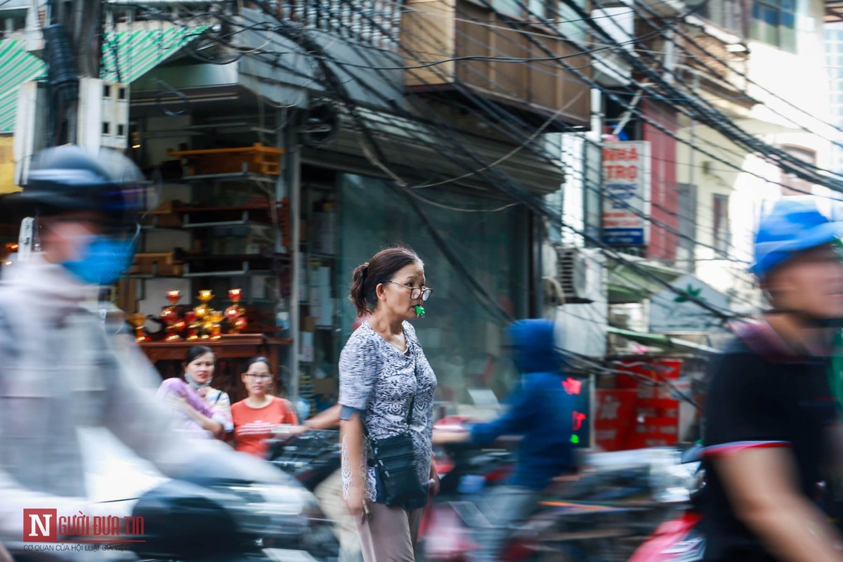 Nguoi phu nu lam 