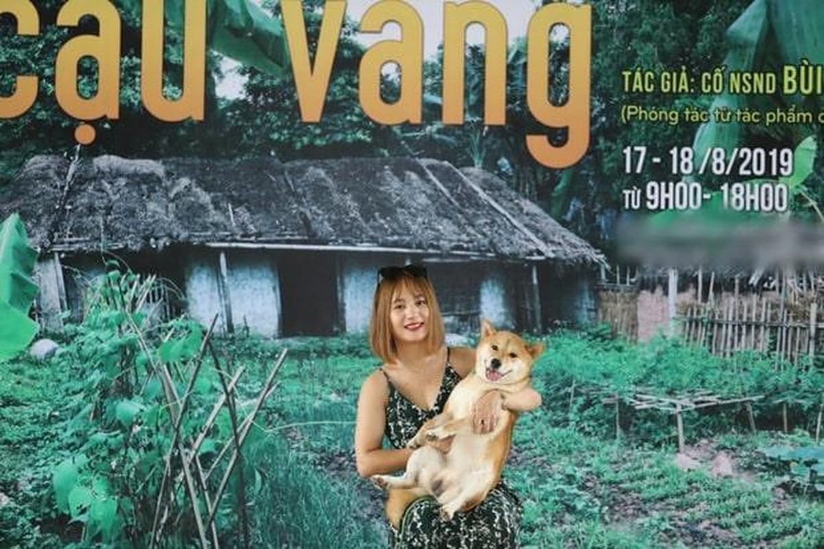 Anh che 'tam tu cua cau Vang' khi bi 'bien thanh' giong Shiba Inu