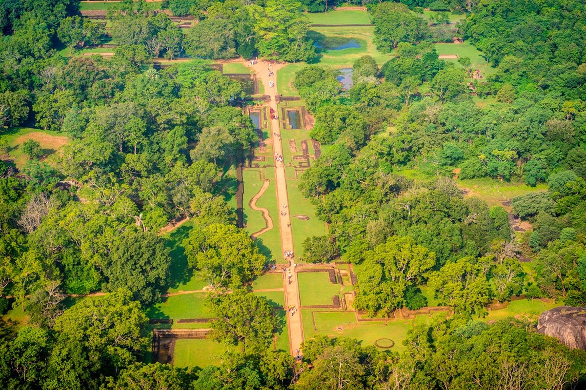 Cung dien co von may tren dinh cot da khong lo-Hinh-7