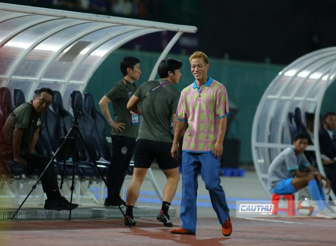 Keisuke Honda va 1001 sac thai khi Campuchia bi chia diem-Hinh-9