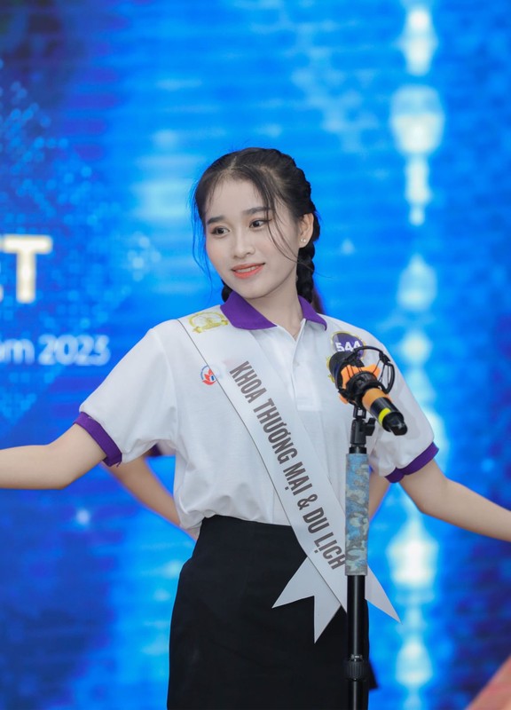 Nu sinh de khoc, me vo Vovinam thi Miss World Vietnam 2023-Hinh-8