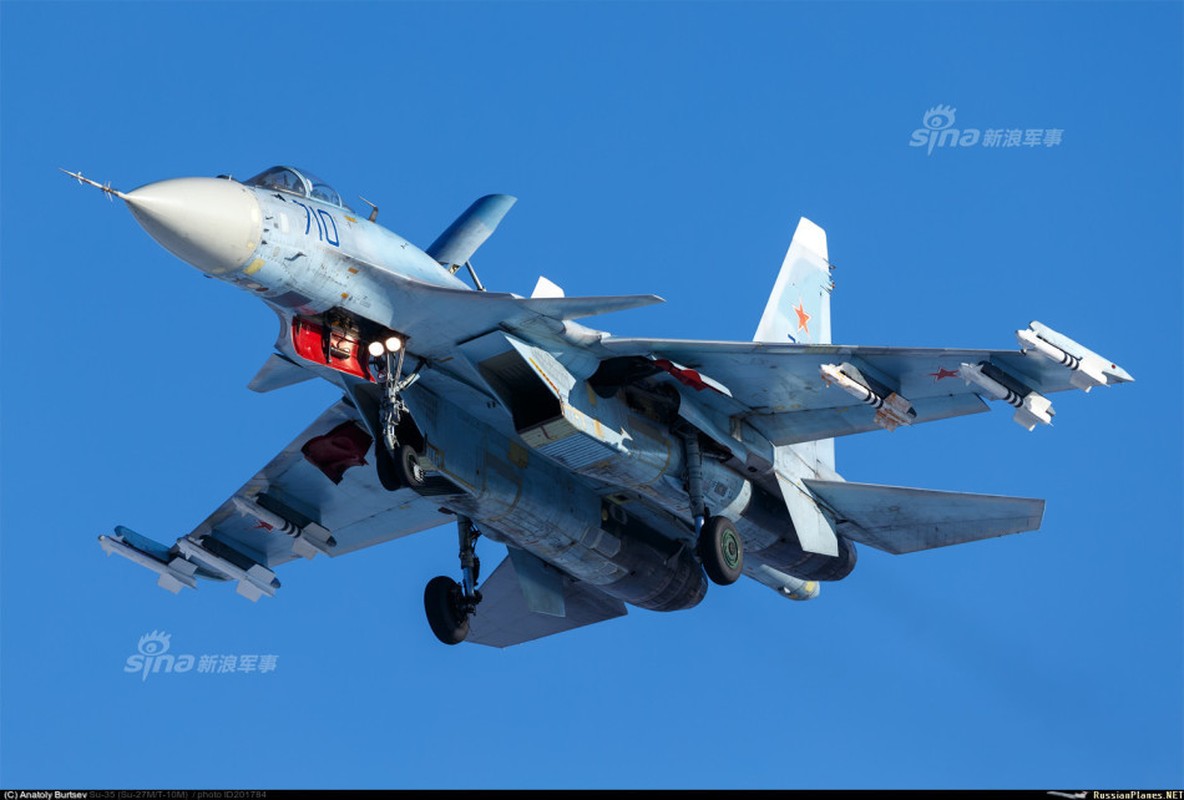 Dong troi: Nga day phi cong Su-30 Trung Quoc 