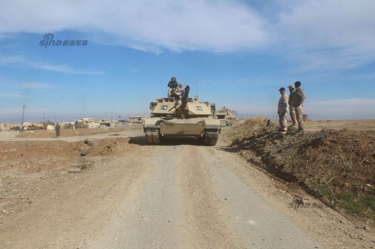 Tang Abrams toi gan het, Iraq loi T-72 Type 69 ra dung-Hinh-4