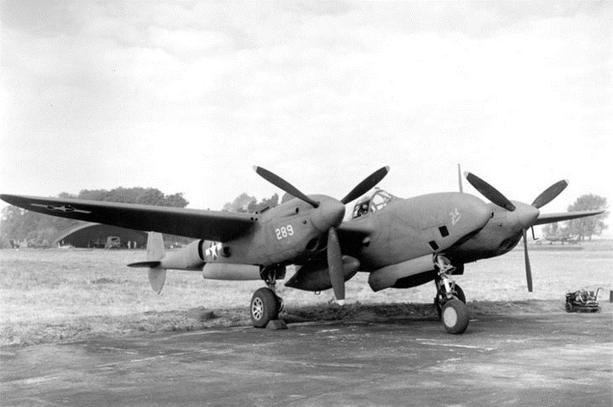 Anh tu lieu hiem tiem kich P-38 trong CTTG 2-Hinh-8