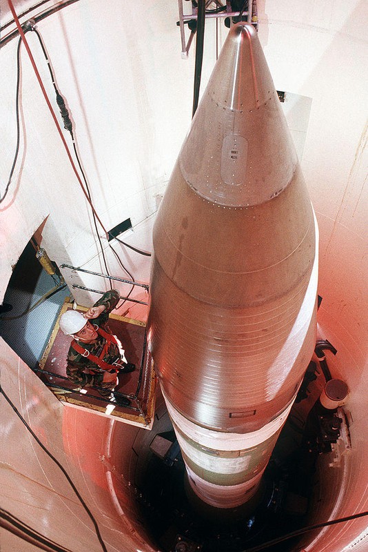 Dep me hon canh My ban ten lua dan dao Minuteman III-Hinh-6