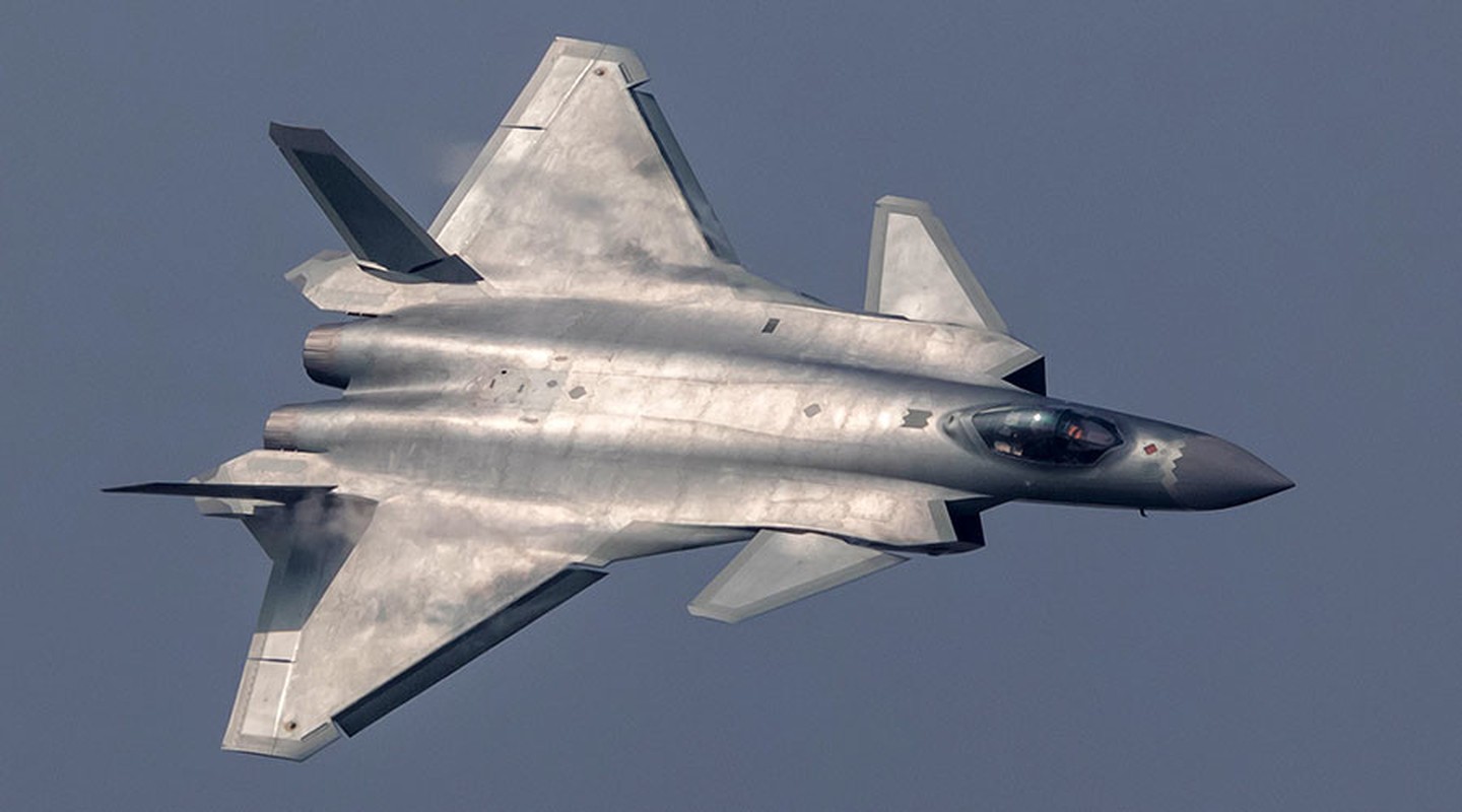 Tiem kich J-20 Trung Quoc lieu co 