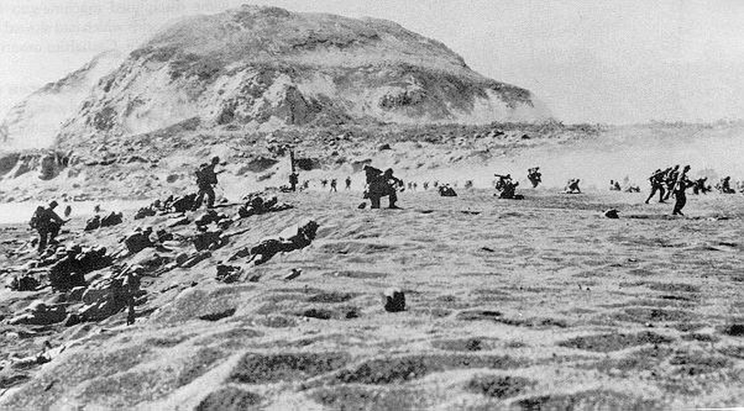 Anh cuc hiem tran danh dam mau Iwo Jima, Nhat Ban-Hinh-3