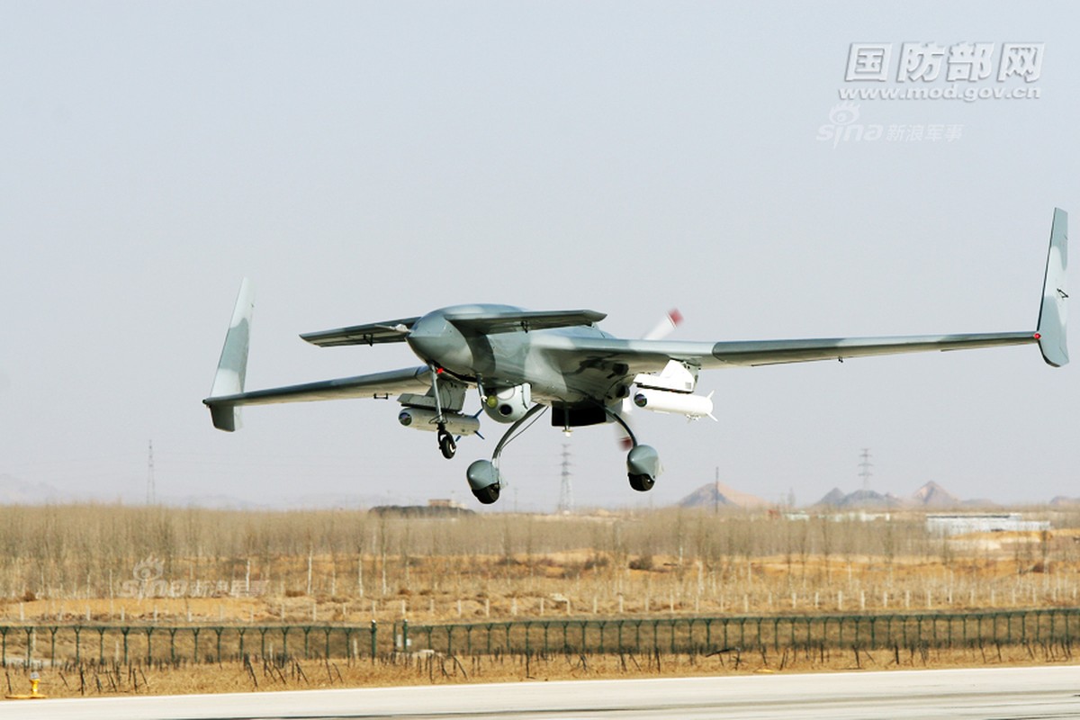 Lai lich UAV chien dau bi an tren bau troi Pakistan-Hinh-6