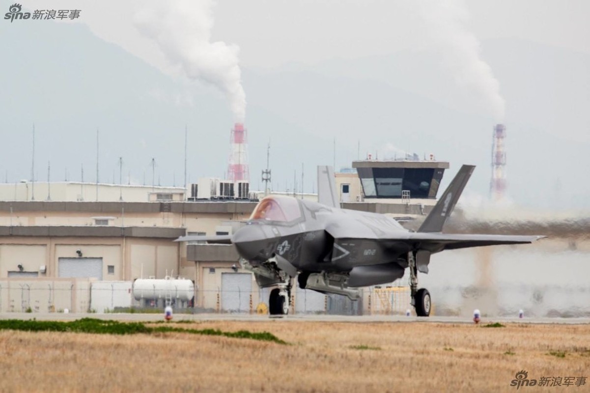 Nghi van F-35 dang tap oanh tac can cu Trieu Tien?-Hinh-3