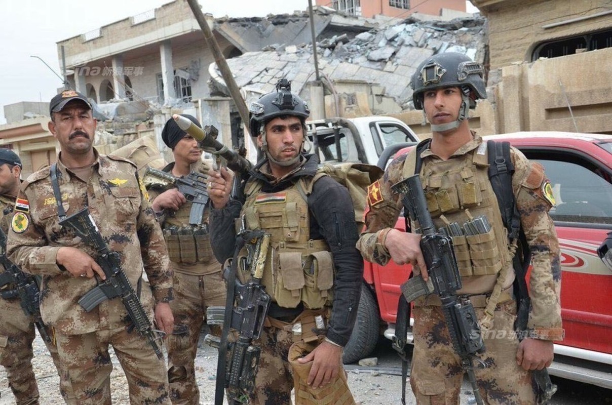 Manh gap 10 lan IS, Quan doi Iraq khong gianh noi Mosul