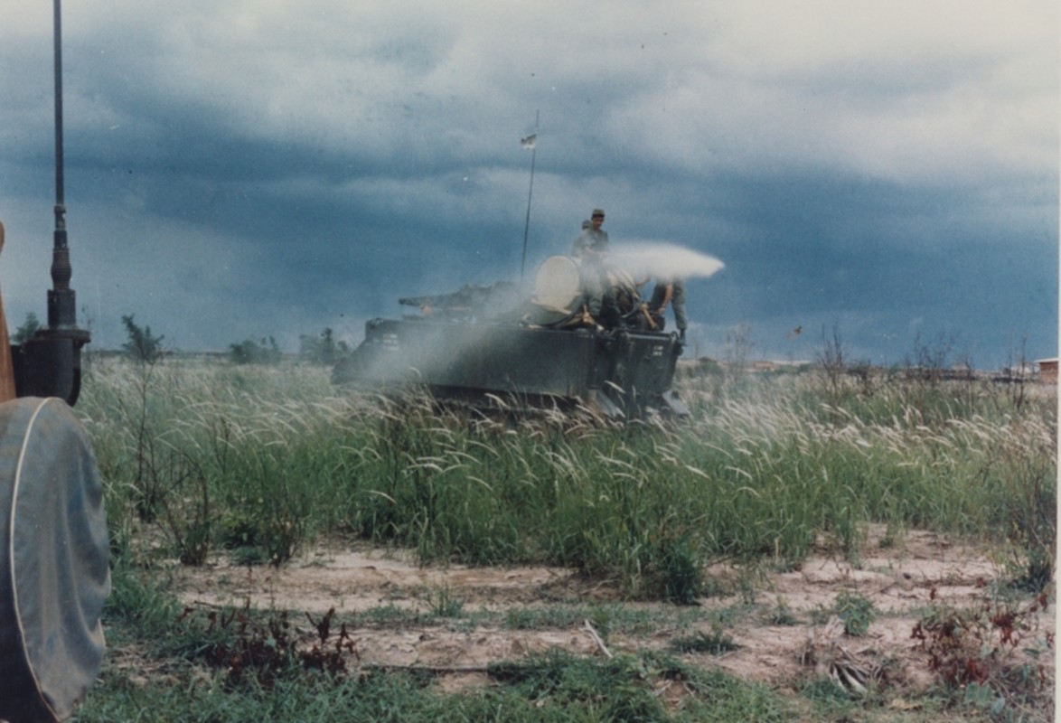 Nhuoc diem chet nguoi cua thiet giap M113 trong CT Viet Nam-Hinh-7