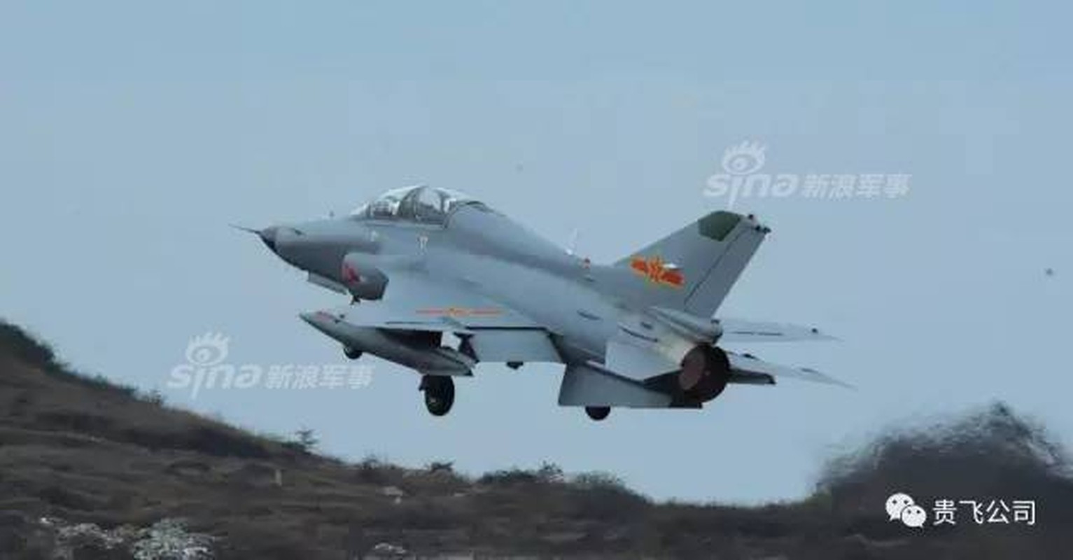 Kinh ngac nhiem vu cua may bay huan luyen JL-9 Trung Quoc-Hinh-5
