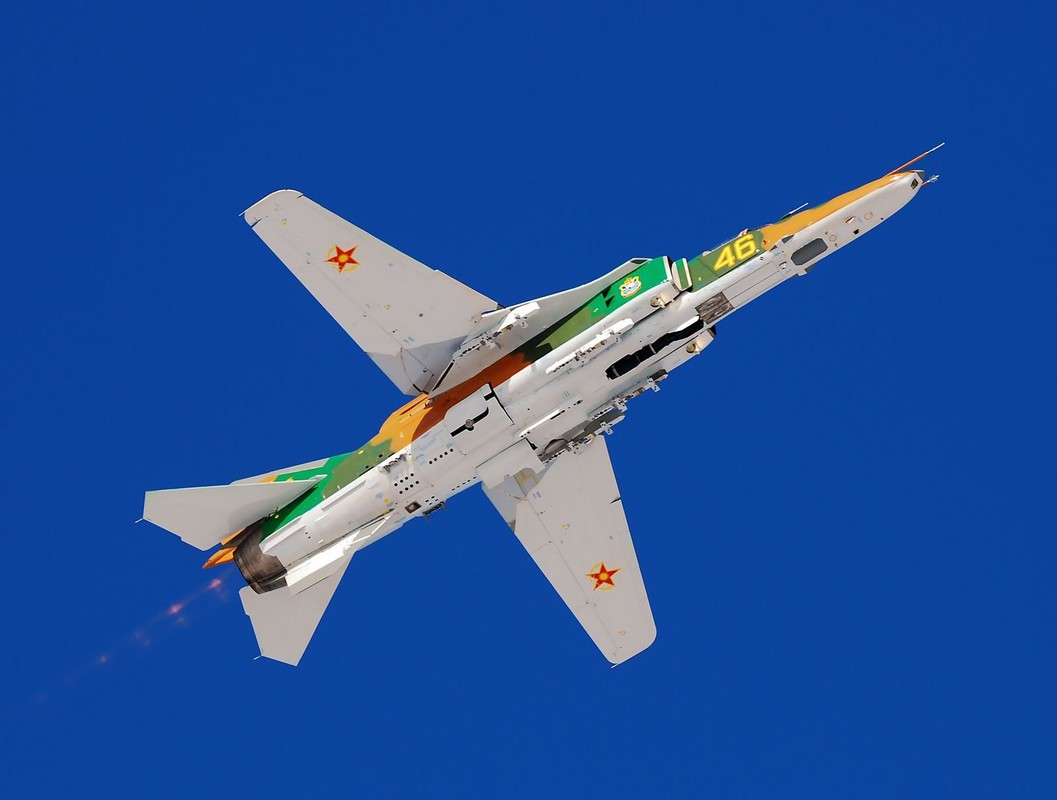 Cuong kich MiG-27: Dua con bi ruong bo cua Mikoyan-Hinh-11