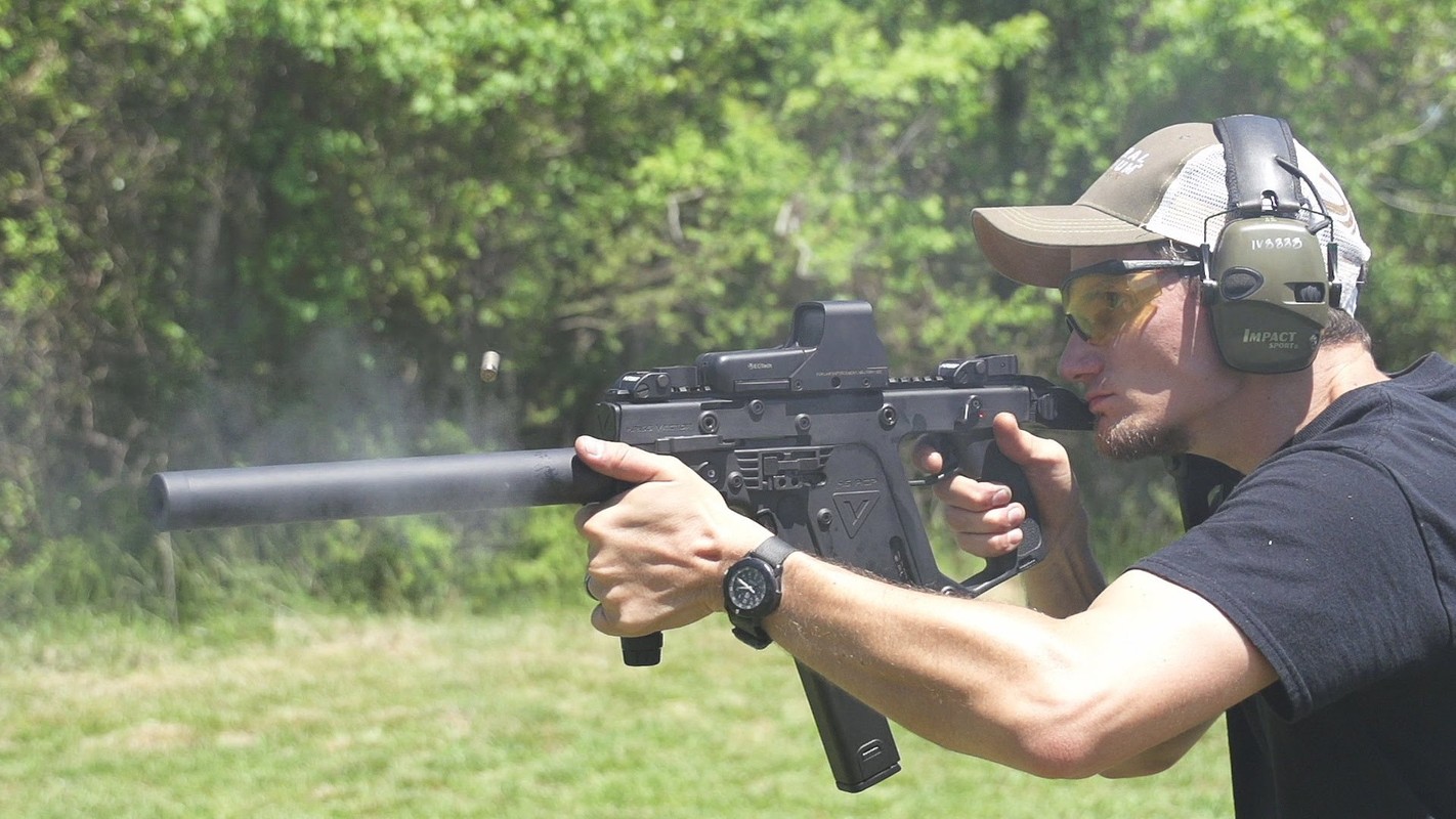 KRISS Vector: khau tieu lien danh bai sung truong tan cong-Hinh-3