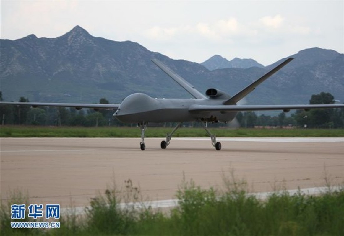 Can canh UAV Trung Quoc danh bai MQ-9 Reaper cua My-Hinh-2