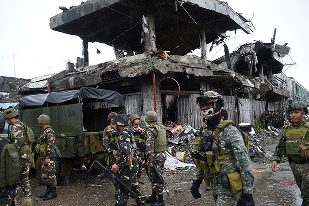 Nhung hinh anh dau tien ben trong Marawi, khi sach bong IS-Hinh-2