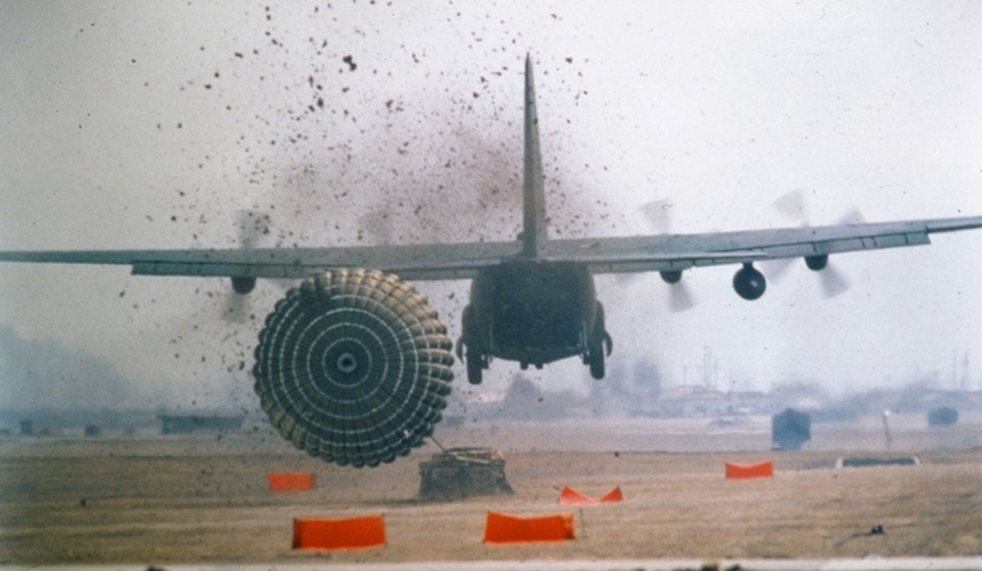 Nhung con so chua tung biet toi ve van tai co C-130 Hercules-Hinh-8