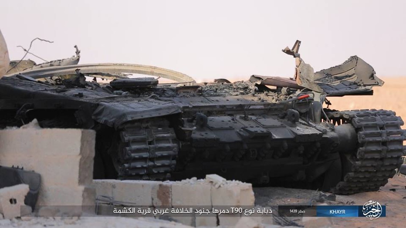 IS phuc kich, ban chay sieu tang T-90 cua quan doi Syria-Hinh-3