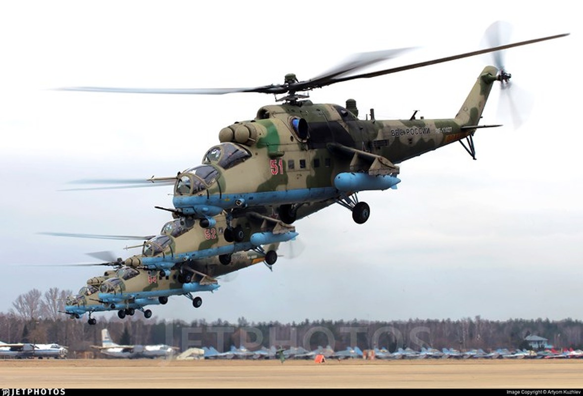 Chum anh: Suc manh “sieu” truc thang tan cong Mi-35M-Hinh-5