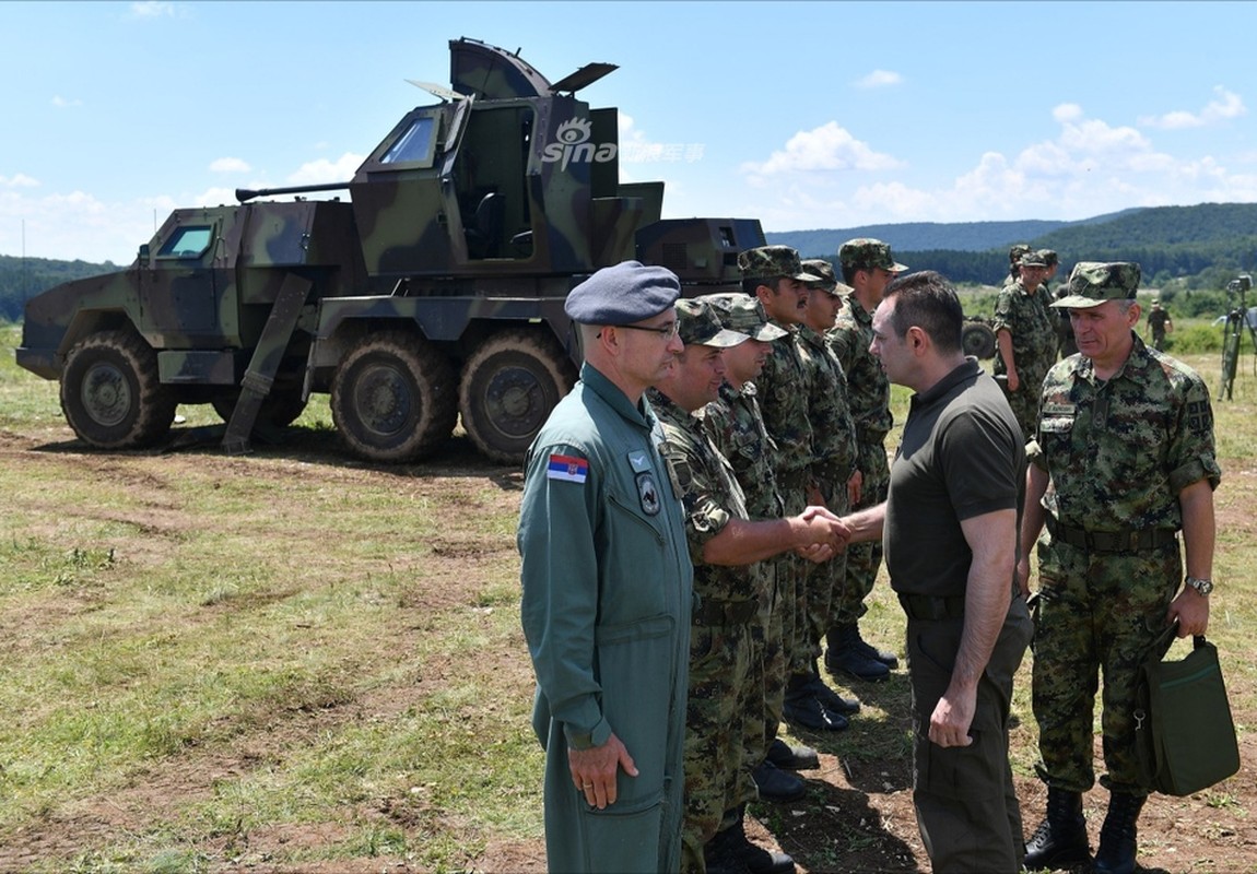 Kinh ngac suc manh phao phong khong tu hanh Serbia-Hinh-3