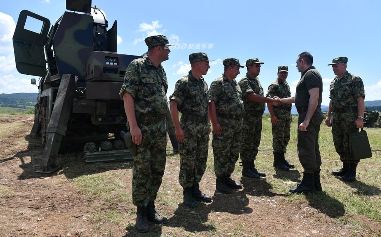 Kinh ngac suc manh phao phong khong tu hanh Serbia-Hinh-6