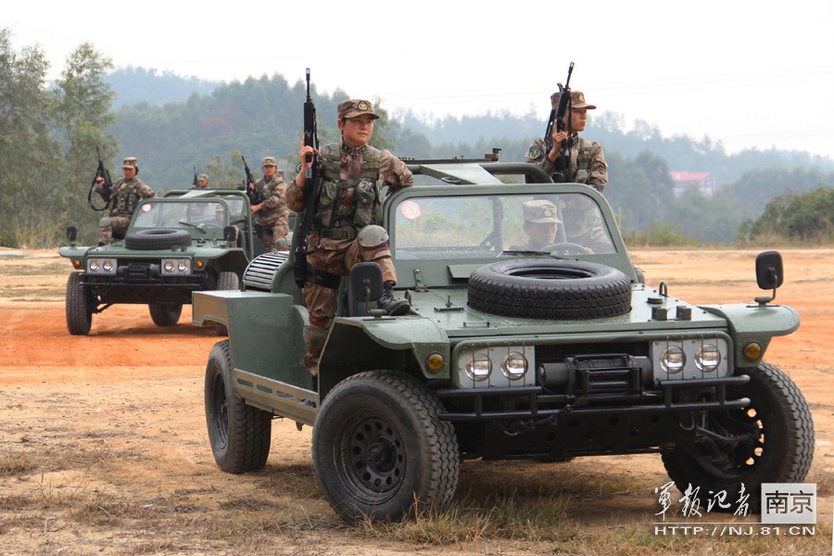 Choang vang voi cach Trung Quoc tuyen nu binh si-Hinh-6