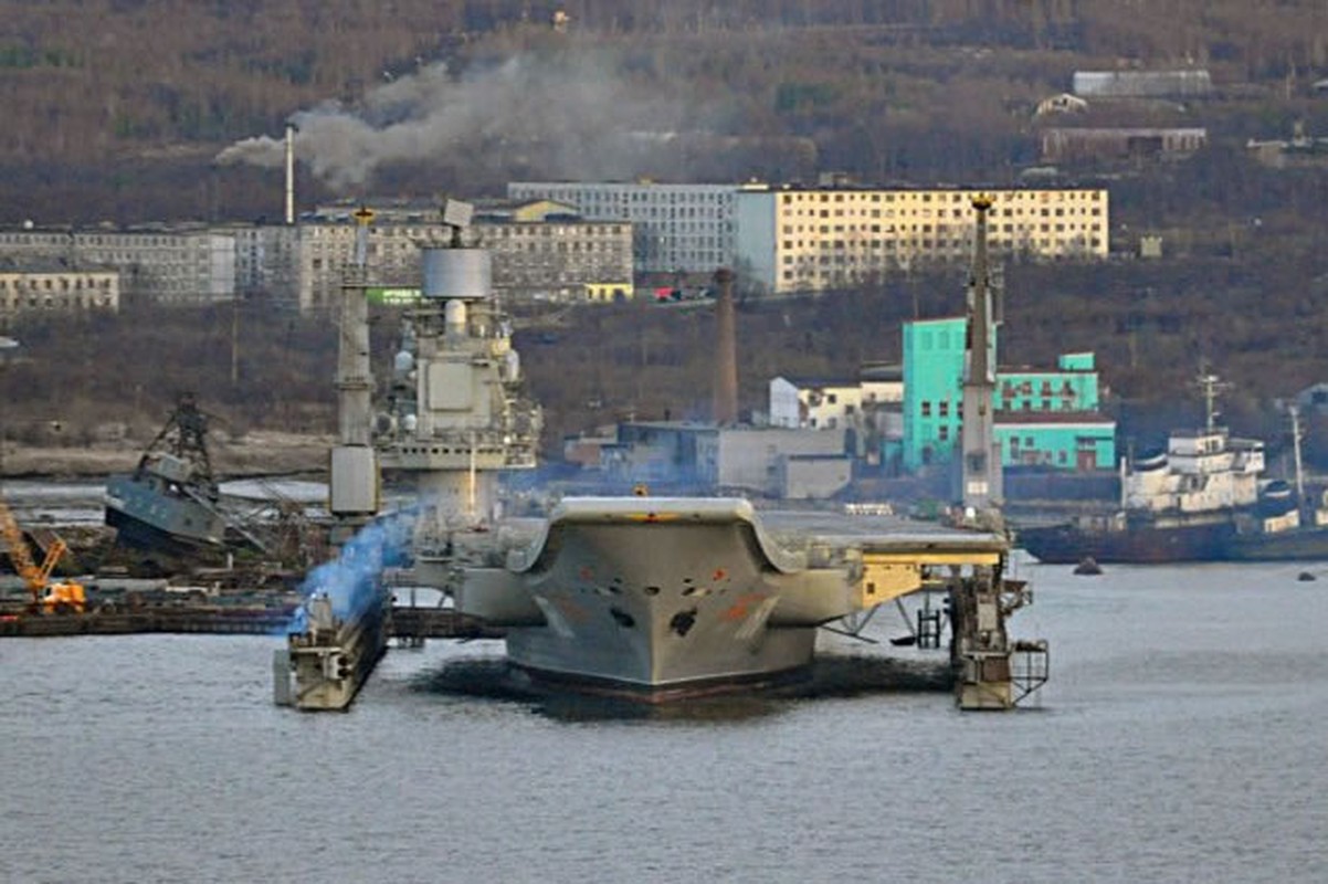 Tau san bay Phap da quay lai bien lon, TSB Nga van im hoi-Hinh-9