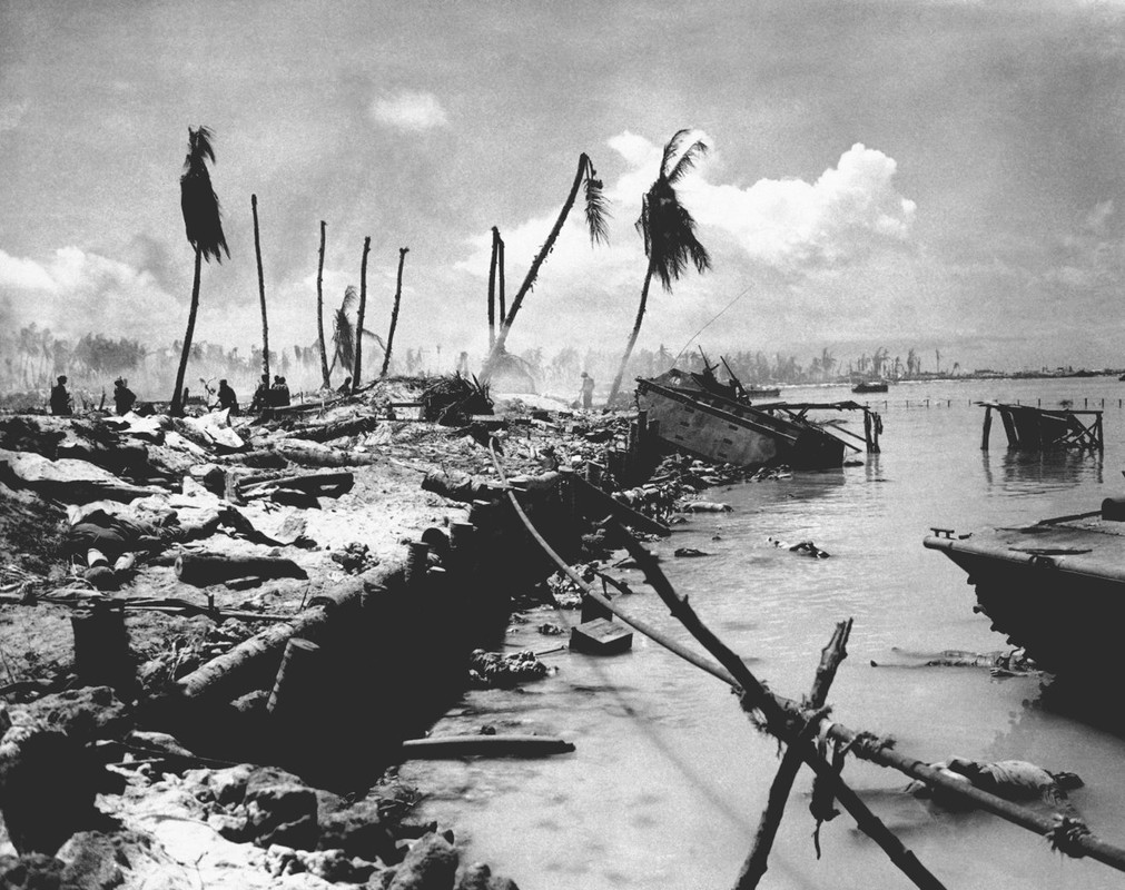 Chien truong Tarawa: TQLC My lan dau giap mat quan Nhat-Hinh-14