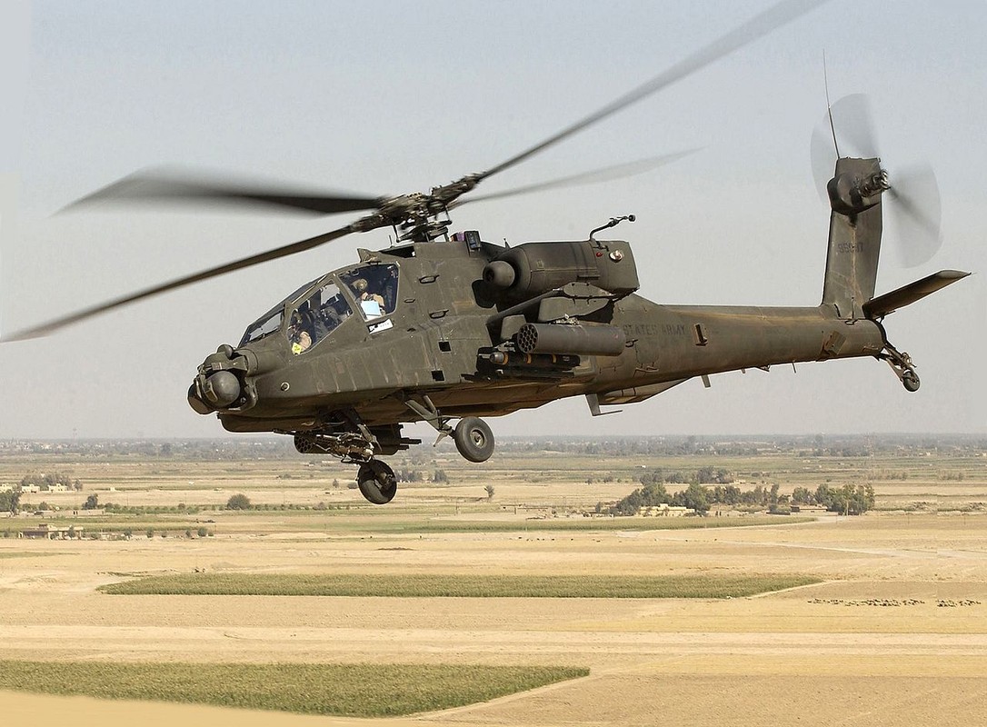 Chan dong: Truc thang Ka-52 loi khung, Ai Cap hot hoang mua Apache