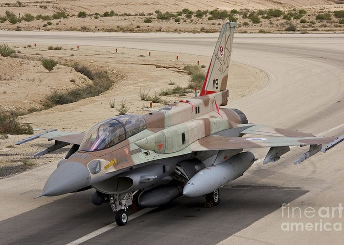 My bat den xanh, Croatia co ngay F-16 cuc xin tu Israel-Hinh-7