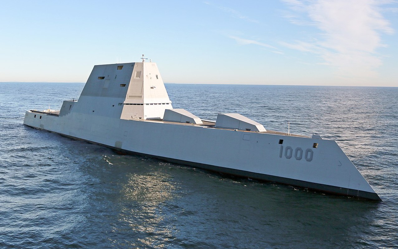 Da nam 2019, khu truc ham Zumwalt van khong co dan ban-Hinh-2