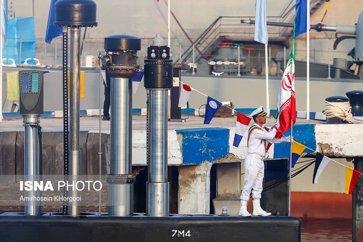 Iran tro lai cuoc dua tau ngam voi sieu ten lua hanh trinh-Hinh-2