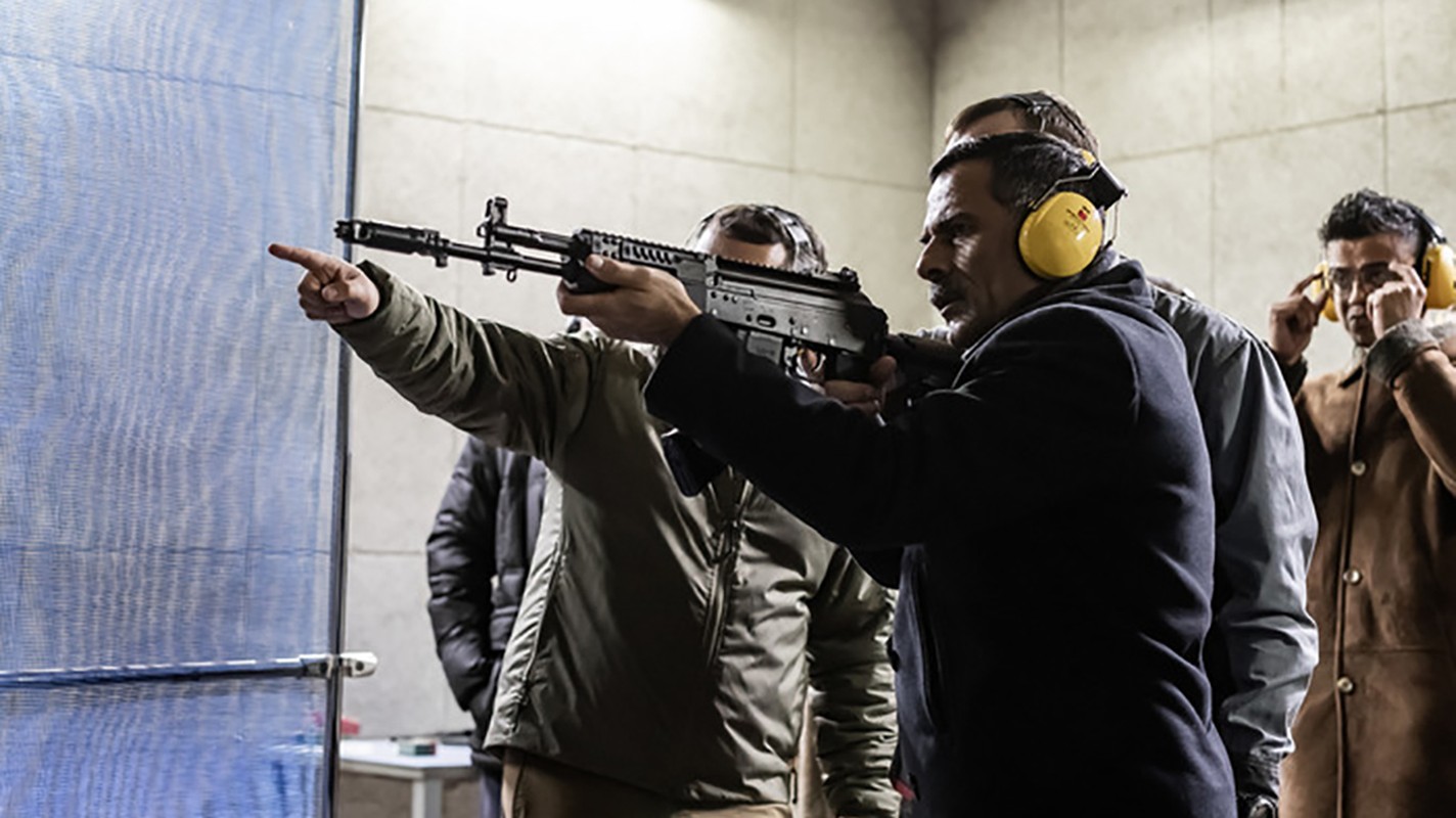 Ban AK-103 cho A Rap Xe Ut, Nga lai trung dam o IDEX 2019-Hinh-5