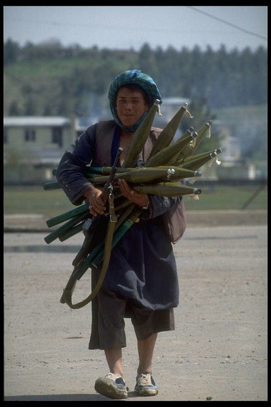 Cuoc chien khoi mao cho Chu nghia Khung bo va su tro treu cua My-Hinh-3