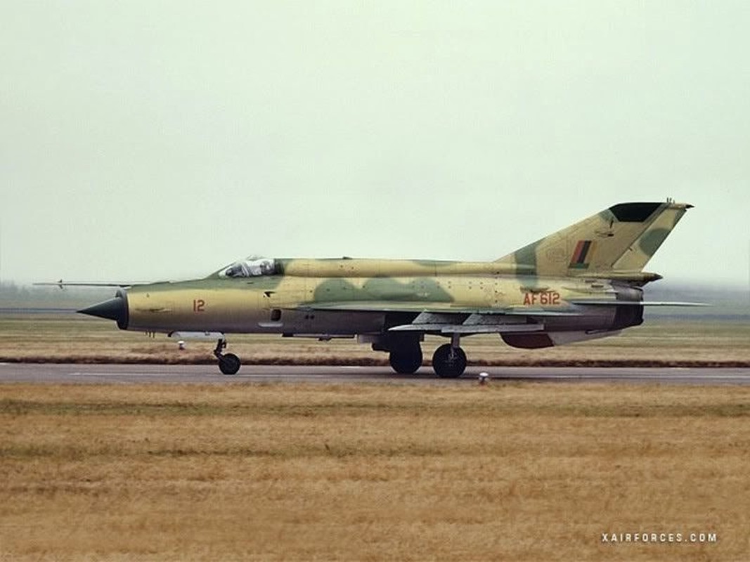 Viet Nam cho ve huu tu lau, MiG-21 van truc chien o 14 quoc gia-Hinh-14