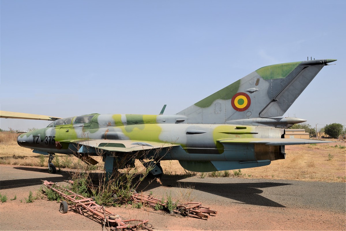 Viet Nam cho ve huu tu lau, MiG-21 van truc chien o 14 quoc gia-Hinh-6