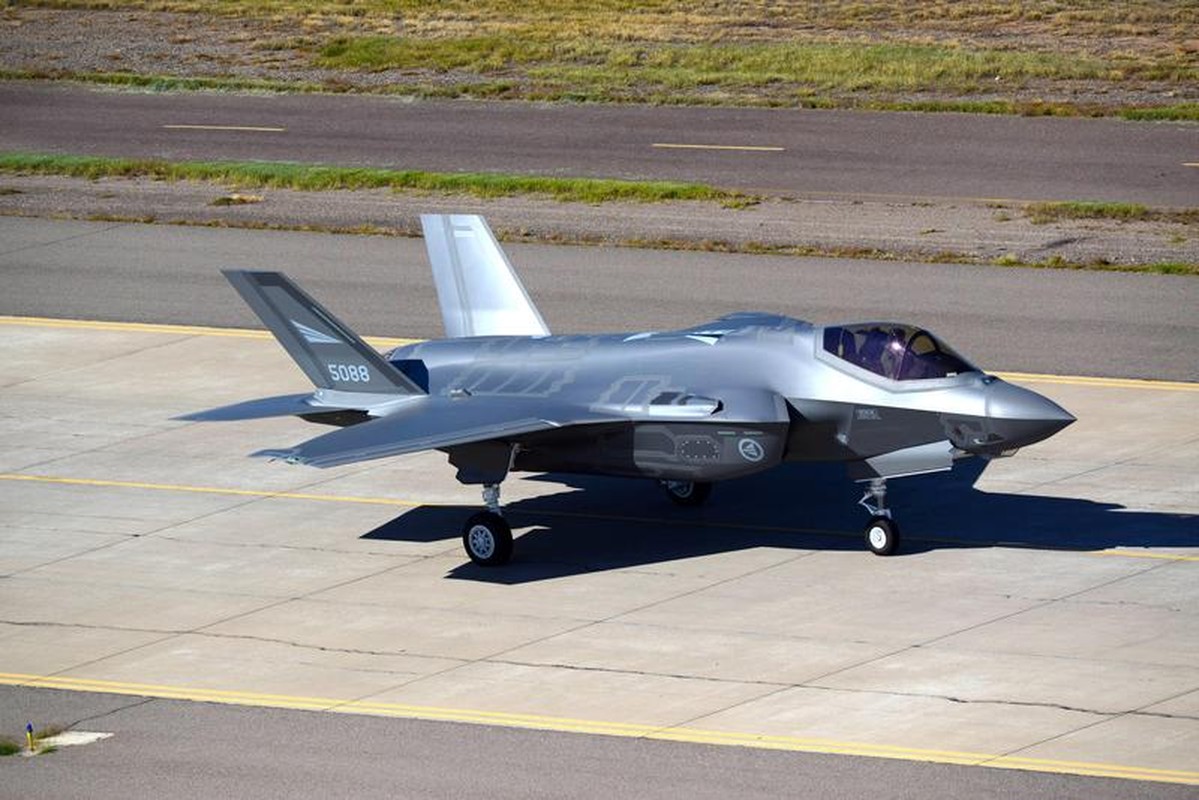 F-35 cua Na Uy khong the bay vi ly do khong ngo-Hinh-5