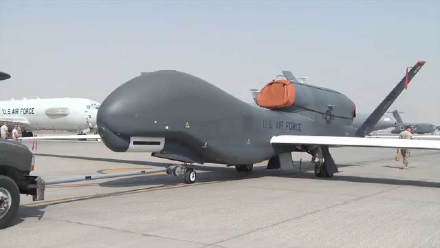 My: UAV bi ban ha la tai nan, Iran khang dinh do la “mot thong diep”-Hinh-6