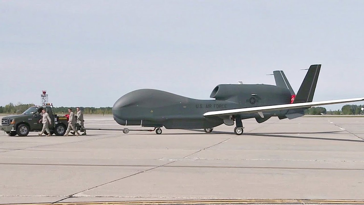 Nga mong cho gi tu xac UAV My bi Iran ban roi?-Hinh-3