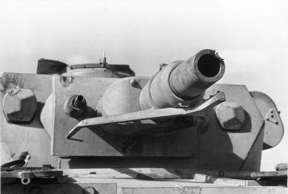 Panzer IV: Kiet tac bang thep cua Duc trong CTTG 2-Hinh-2