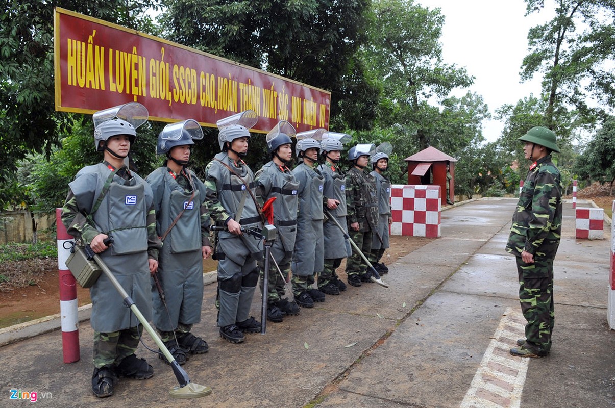 Muc kich cong binh Viet Nam huan luyen trong thoi binh-Hinh-2