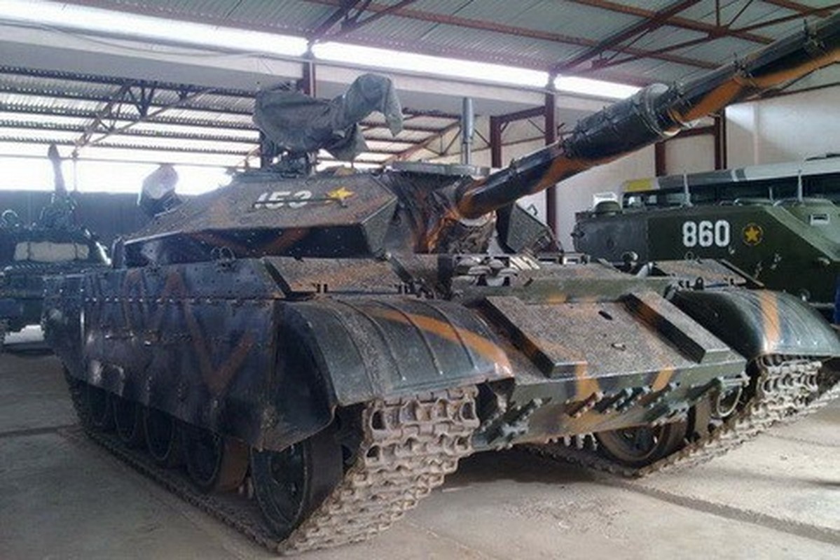 Chi tiet he thong ngam moi tren xe tang T-54M Viet Nam nang cap-Hinh-7