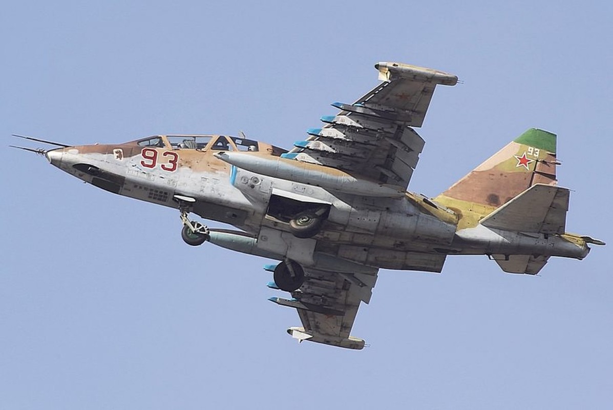 Cuong kich Su-25 roi tan tanh khien Nga dau dau tim nguyen nhan-Hinh-6