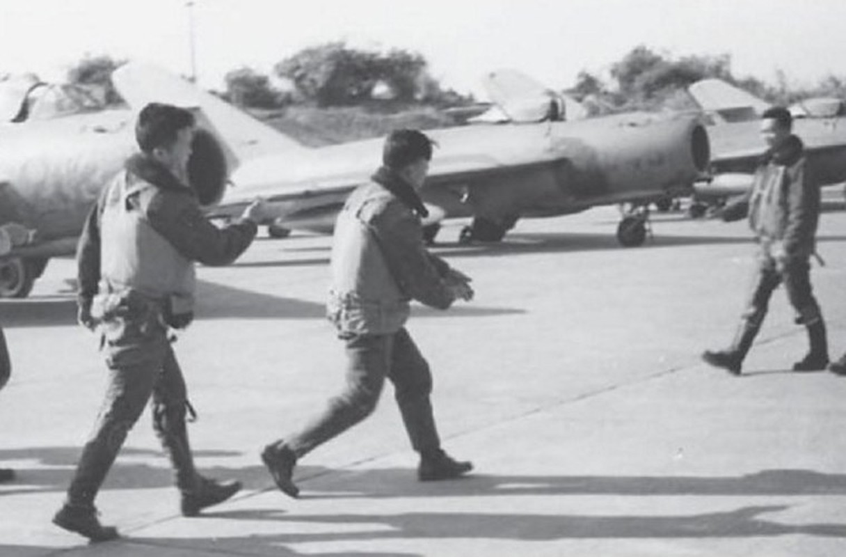 Tinh hoa chien thuat MiG-17 cua Khong quan Viet Nam-Hinh-8