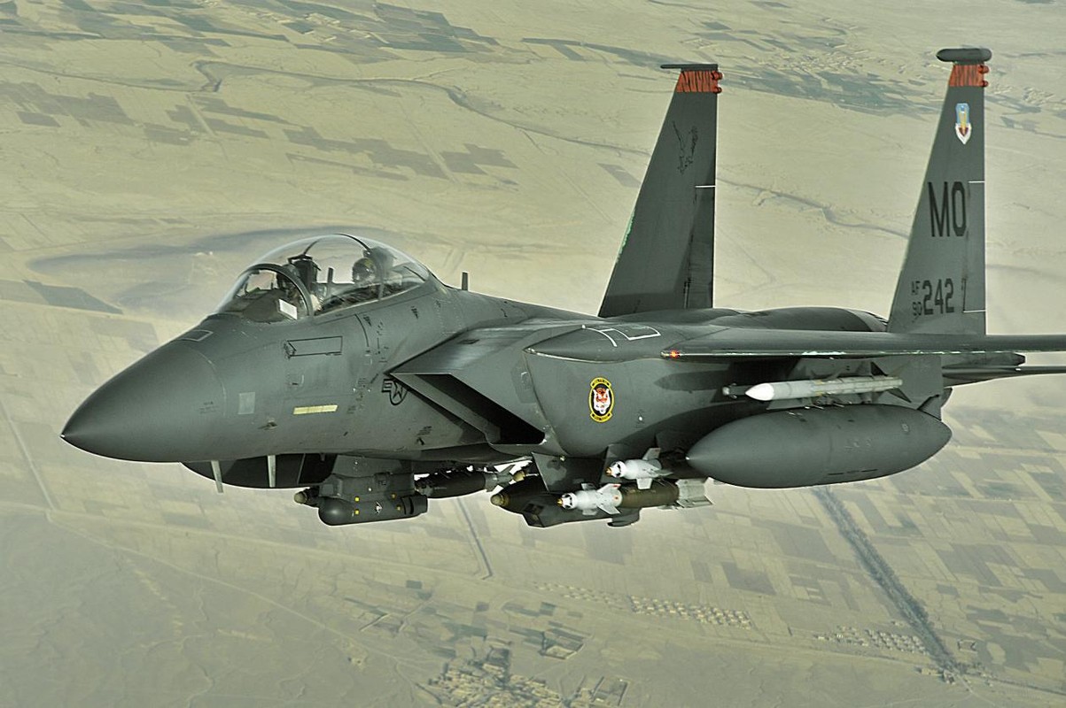 Vi sao My cho F-15E pha huy can cu cua chinh minh o Syria-Hinh-8
