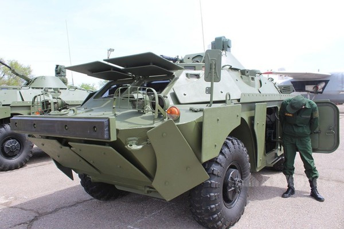 Xe thiet giap BRDM-2M qua re, Viet Nam nen can nhac nang cap-Hinh-10