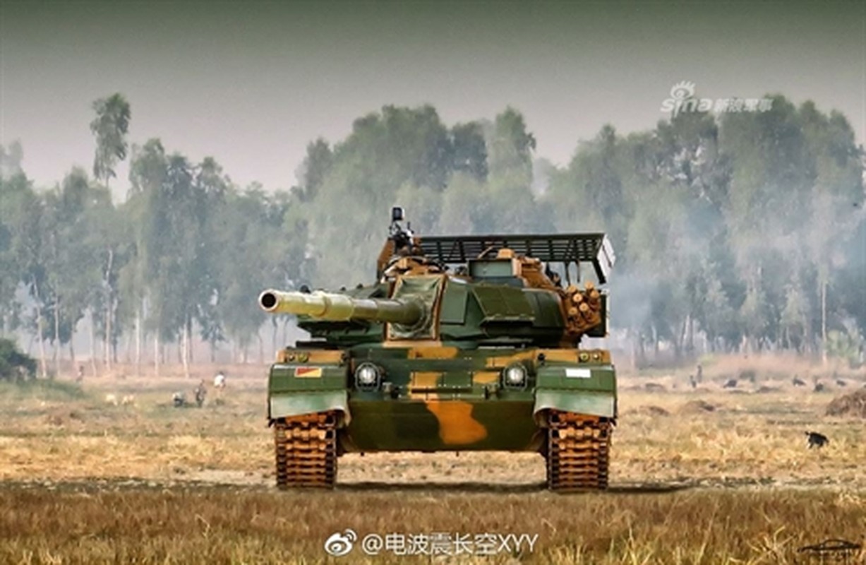Viet Nam nen hoc theo cach cai bien xe tang T-54/55 trong giong het T-90 nay?-Hinh-4