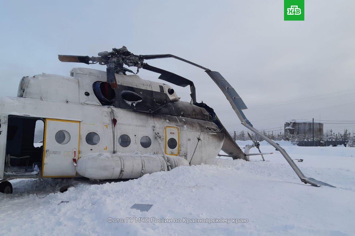 Giang sinh don dap tai uong, Nga lai de roi truc thang Mi-8 khien 24 nguoi lam nan-Hinh-2